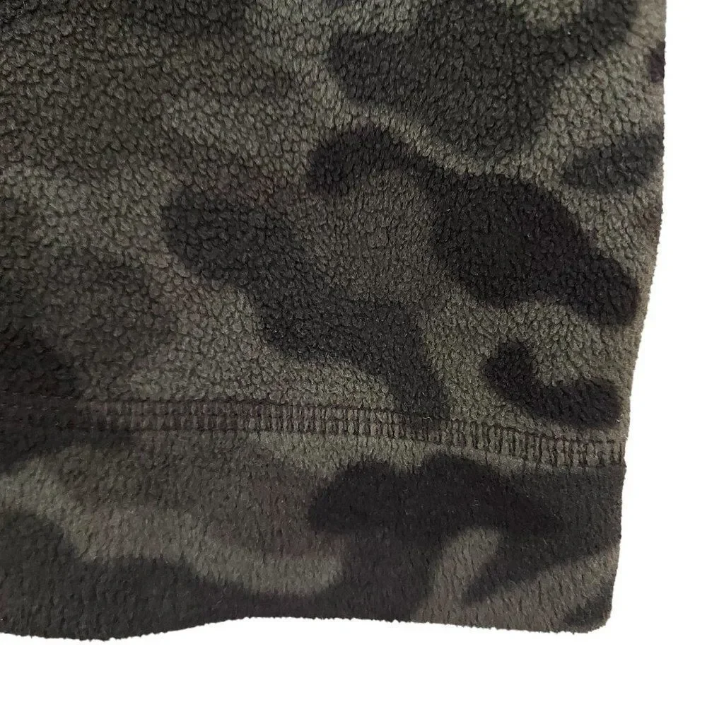 Old Navy Boys Fleece Camo Sweater 14 Green 1/4 Zip Warm Travel Outdoor